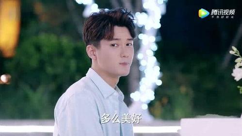 唐一白和云朵图片,梦幻邂逅，谱写浪漫篇章